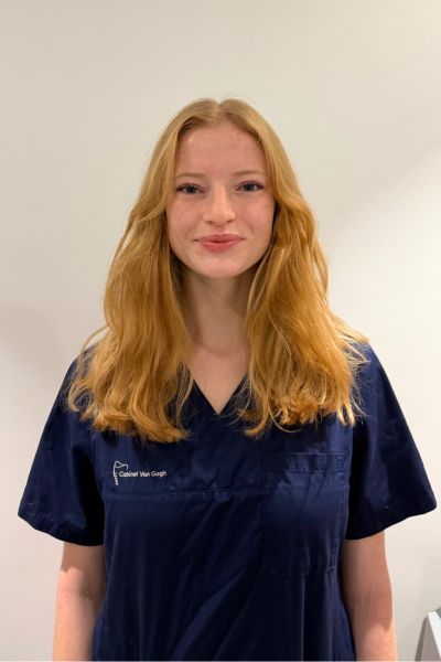 aurelia-assistante-dentaire